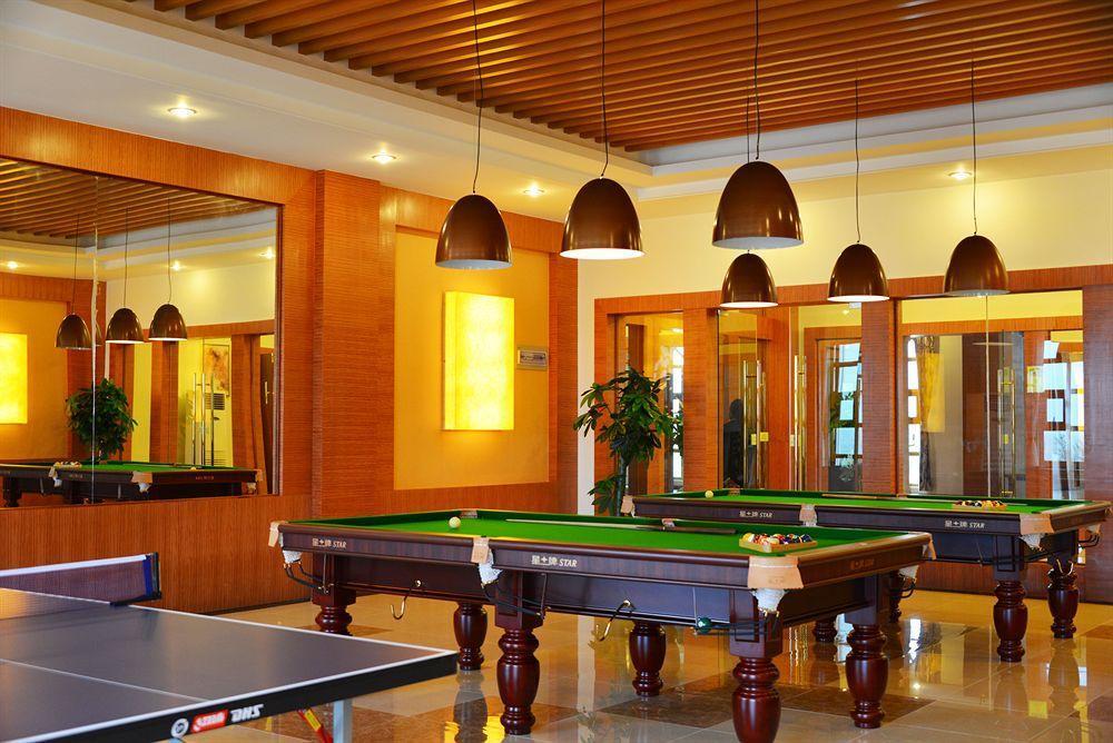 Golden Peacock Resort Hotel Beira Bagian luar foto